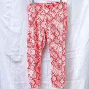 Fabletics Powerhold size XL pink/red snake print capri leggings